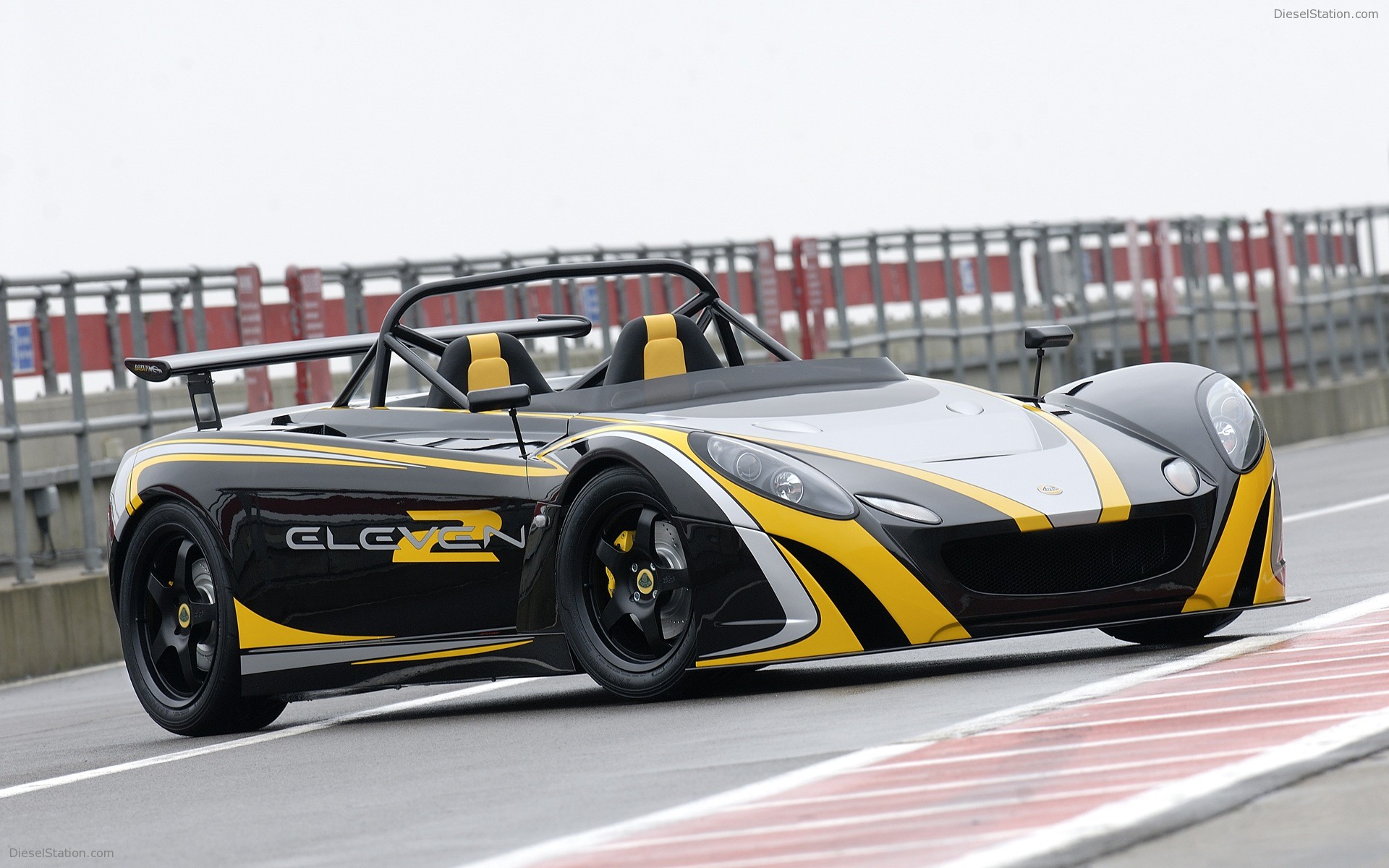 Lotus 2 Eleven